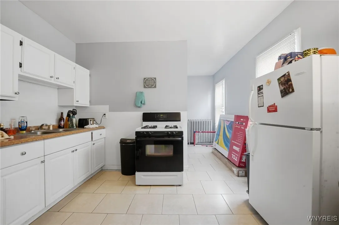 117 Bloomfield Avenue, Buffalo, New York 14220, Buffalo, New York 14220, 4 Bedrooms Bedrooms, ,4 BathroomsBathrooms,Residential,For Sale,117 Bloomfield Avenue, Buffalo, New York 14220,0,B1646936