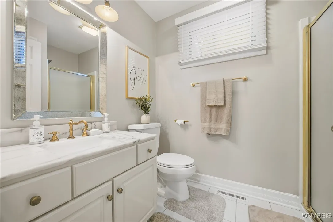 4990 Sandstone Court, Clarence, New York 14031, Clarence, New York 14031, 5 Bedrooms Bedrooms, 10 Rooms Rooms,4 BathroomsBathrooms,Residential,For Sale,4990 Sandstone Court, Clarence, New York 14031,0,B1646106