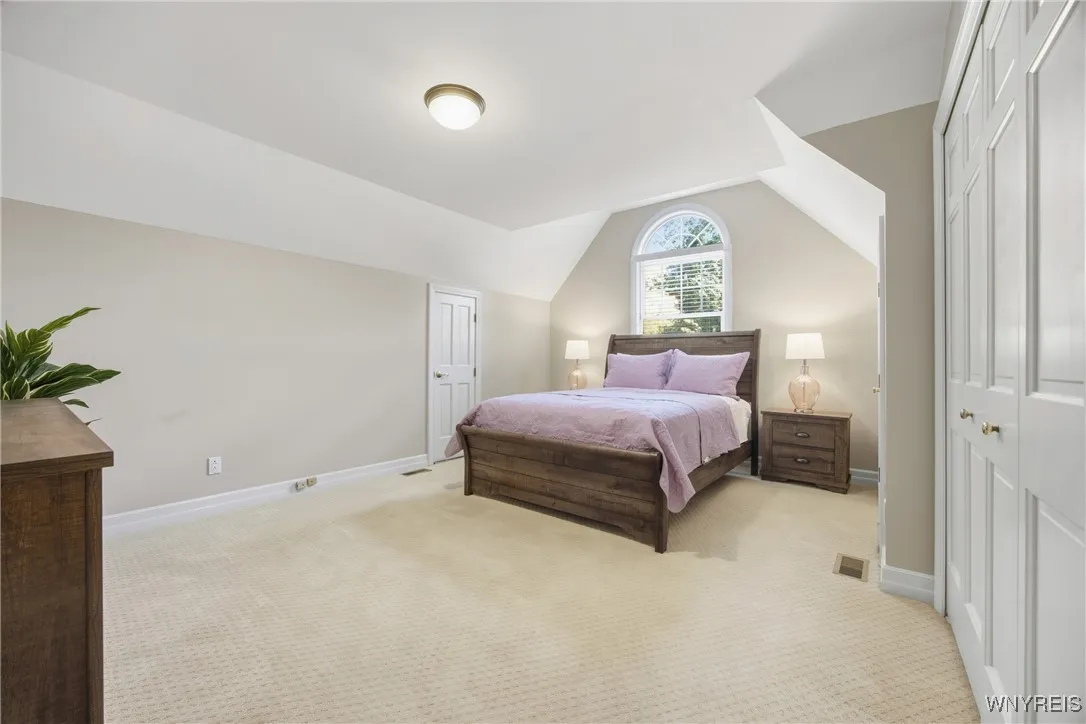 4990 Sandstone Court, Clarence, New York 14031, Clarence, New York 14031, 5 Bedrooms Bedrooms, 10 Rooms Rooms,4 BathroomsBathrooms,Residential,For Sale,4990 Sandstone Court, Clarence, New York 14031,0,B1646106