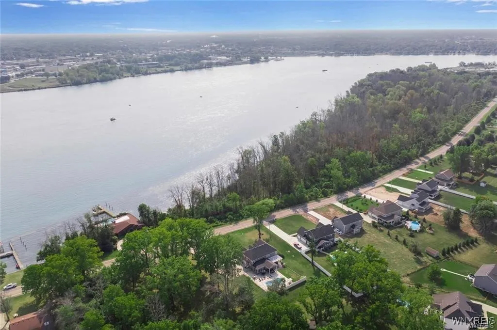 186 Timberlink Drive, Grand Island, New York 14072, Grand Island, New York 14072, 4 Bedrooms Bedrooms, 12 Rooms Rooms,2 BathroomsBathrooms,Residential,For Sale,186 Timberlink Drive, Grand Island, New York 14072,0,B1647030