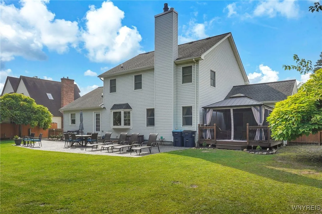 186 Timberlink Drive, Grand Island, New York 14072, Grand Island, New York 14072, 4 Bedrooms Bedrooms, 12 Rooms Rooms,2 BathroomsBathrooms,Residential,For Sale,186 Timberlink Drive, Grand Island, New York 14072,0,B1647030