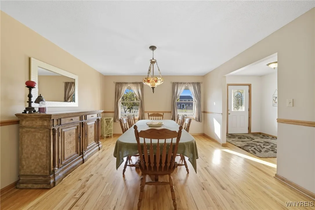 186 Timberlink Drive, Grand Island, New York 14072, Grand Island, New York 14072, 4 Bedrooms Bedrooms, 12 Rooms Rooms,2 BathroomsBathrooms,Residential,For Sale,186 Timberlink Drive, Grand Island, New York 14072,0,B1647030