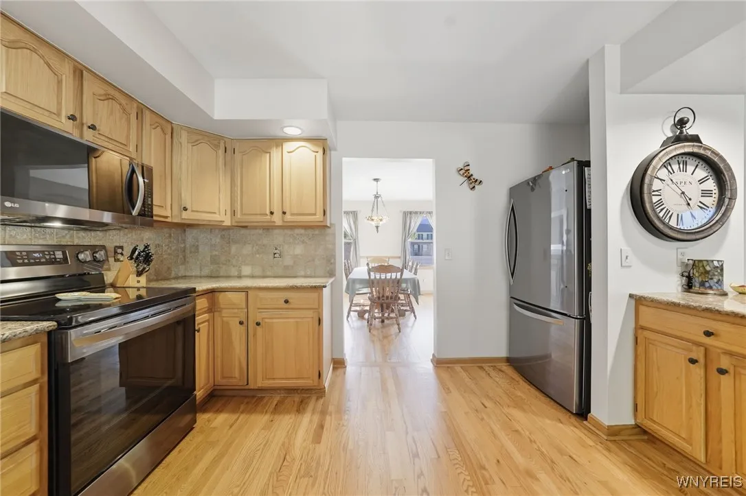 186 Timberlink Drive, Grand Island, New York 14072, Grand Island, New York 14072, 4 Bedrooms Bedrooms, 12 Rooms Rooms,2 BathroomsBathrooms,Residential,For Sale,186 Timberlink Drive, Grand Island, New York 14072,0,B1647030