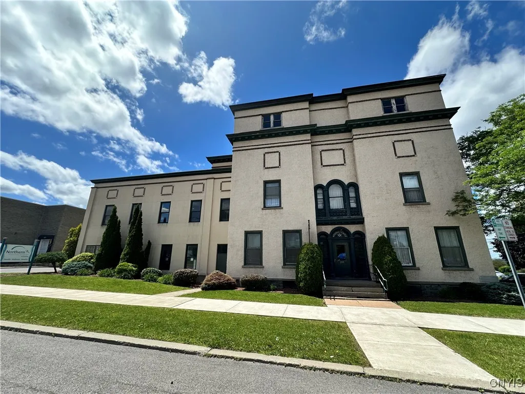 203 State Street, Ogdensburg, New York 13669, Ogdensburg, New York 13669, ,Commercial Sale,For Sale,203 State Street, Ogdensburg, New York 13669,0,S1647045