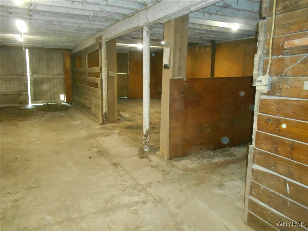 4685 Route 98, Humphrey, New York 14741, Humphrey, New York 14741, 3 Bedrooms Bedrooms, 8 Rooms Rooms,1 BathroomBathrooms,Residential,For Sale,4685 Route 98, Humphrey, New York 14741,0,B1646630