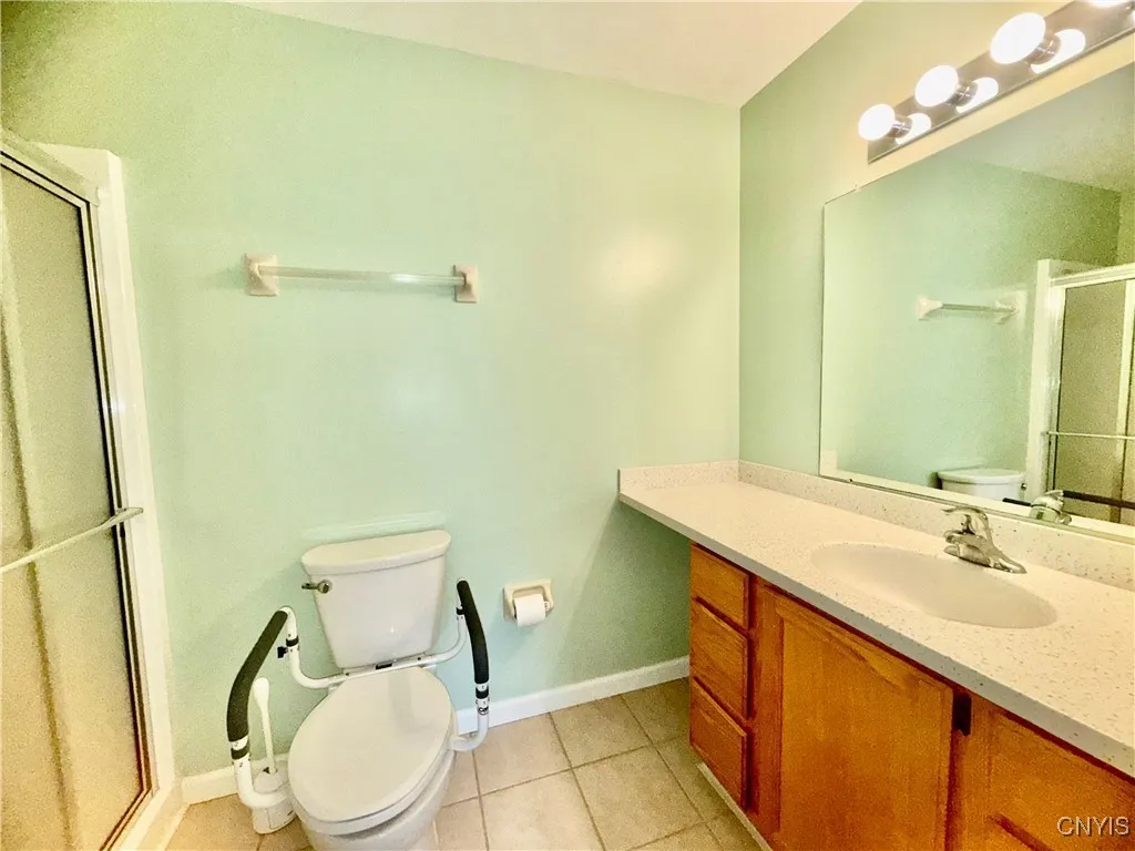 2402 Pipers Court, Lysander, New York 13027, Lysander, New York 13027, 2 Bedrooms Bedrooms, 4 Rooms Rooms,2 BathroomsBathrooms,Residential,For Sale,2402 Pipers Court, Lysander, New York 13027,0,S1646957