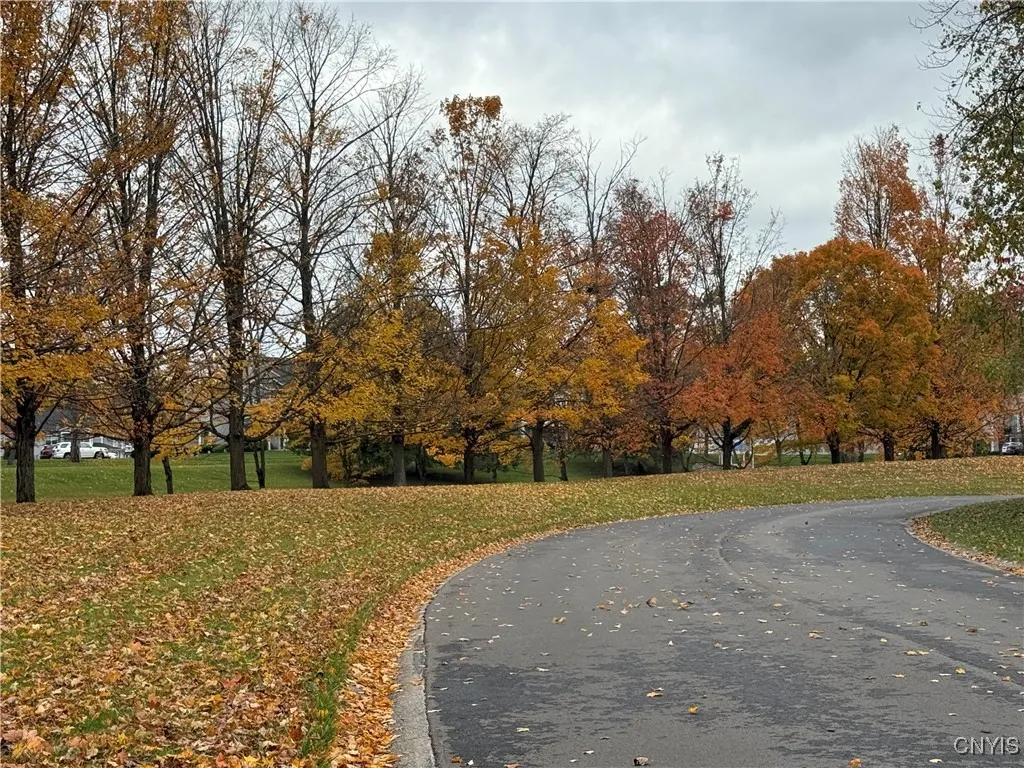 2402 Pipers Court, Lysander, New York 13027, Lysander, New York 13027, 2 Bedrooms Bedrooms, 4 Rooms Rooms,2 BathroomsBathrooms,Residential,For Sale,2402 Pipers Court, Lysander, New York 13027,0,S1646957