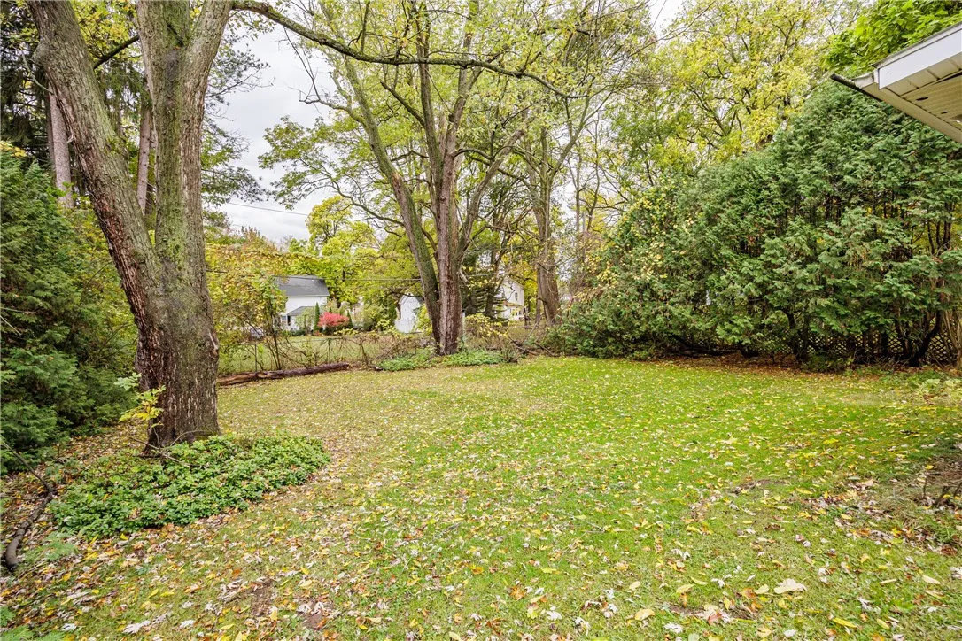 10 Peachtree Road, Penfield, New York 14526, Penfield, New York 14526, 3 Bedrooms Bedrooms, 7 Rooms Rooms,2 BathroomsBathrooms,Residential,Closed,10 Peachtree Road, Penfield, New York 14526,0,R1645673