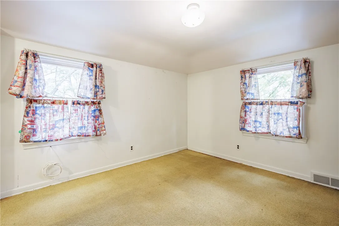 10 Peachtree Road, Penfield, New York 14526, Penfield, New York 14526, 3 Bedrooms Bedrooms, 7 Rooms Rooms,2 BathroomsBathrooms,Residential,Closed,10 Peachtree Road, Penfield, New York 14526,0,R1645673