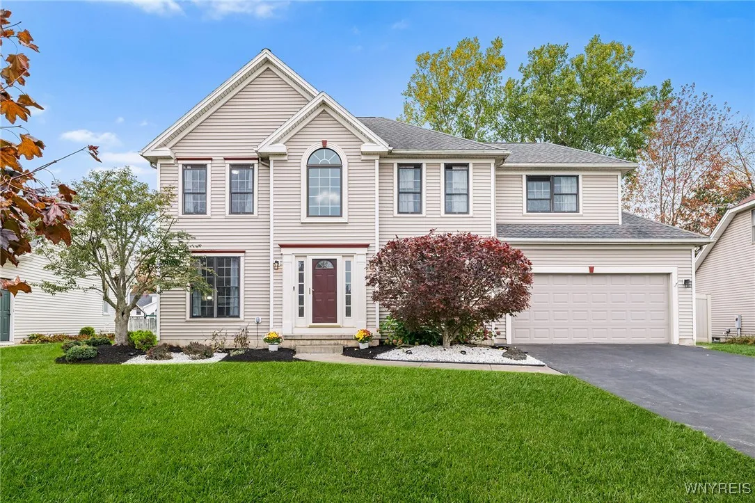 159 Crown Royal Drive, Amherst, New York 14221, Amherst, New York 14221, 4 Bedrooms Bedrooms, 9 Rooms Rooms,2 BathroomsBathrooms,Residential,Closed,159 Crown Royal Drive, Amherst, New York 14221,0,B1646744