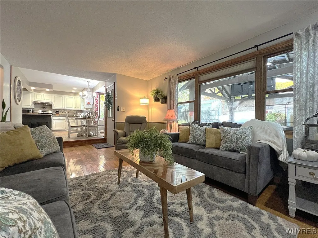 55 Therin Drive, Hamburg, New York 14075, Hamburg, New York 14075, 3 Bedrooms Bedrooms, 8 Rooms Rooms,2 BathroomsBathrooms,Residential,For Sale,55 Therin Drive, Hamburg, New York 14075,0,B1647049