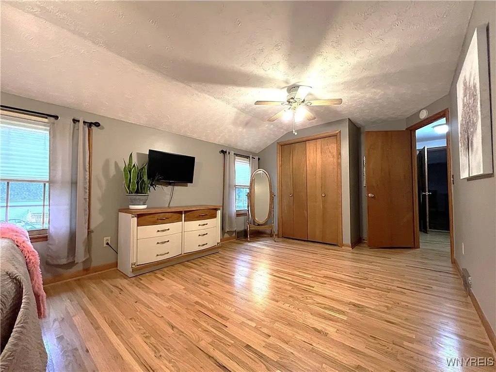 55 Therin Drive, Hamburg, New York 14075, Hamburg, New York 14075, 3 Bedrooms Bedrooms, 8 Rooms Rooms,2 BathroomsBathrooms,Residential,For Sale,55 Therin Drive, Hamburg, New York 14075,0,B1647049