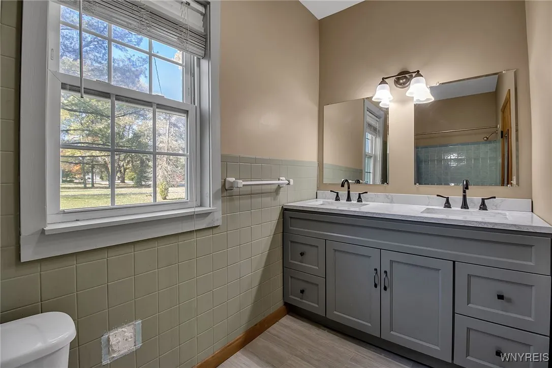 2160 Bullis Road, Elma, New York 14059, Elma, New York 14059, 2 Bedrooms Bedrooms, 8 Rooms Rooms,1 BathroomBathrooms,Residential,For Sale,2160 Bullis Road, Elma, New York 14059,0,B1646821