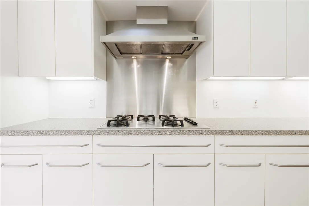 3 Scr Lane, Perinton, New York 14564, Perinton, New York 14564, 3 Bedrooms Bedrooms, 7 Rooms Rooms,3 BathroomsBathrooms,Residential,For Sale,3 Scr Lane, Perinton, New York 14564,0,R1646882