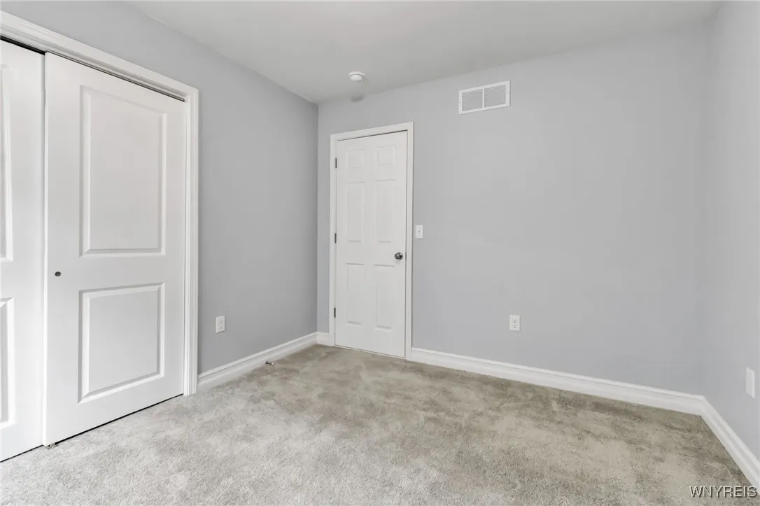 77 East And West Road, West Seneca, New York 14224, West Seneca, New York 14224, 3 Bedrooms Bedrooms, 5 Rooms Rooms,2 BathroomsBathrooms,Residential,For Sale,77 East And West Road, West Seneca, New York 14224,0,B1646976