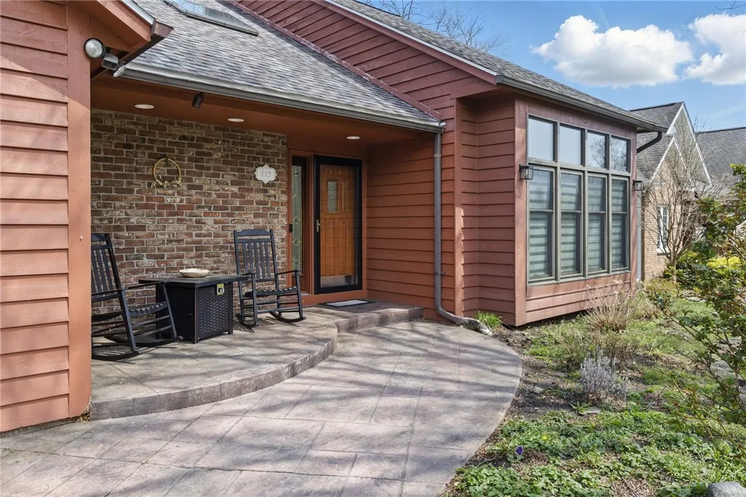 112 Heather, Greece, New York 14626, Greece, New York 14626, 5 Bedrooms Bedrooms, 9 Rooms Rooms,3 BathroomsBathrooms,Residential,For Sale,112 Heather, Greece, New York 14626,0,R1643763