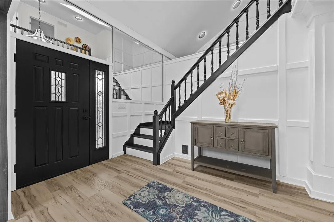 112 Heather, Greece, New York 14626, Greece, New York 14626, 5 Bedrooms Bedrooms, 9 Rooms Rooms,3 BathroomsBathrooms,Residential,For Sale,112 Heather, Greece, New York 14626,0,R1643763