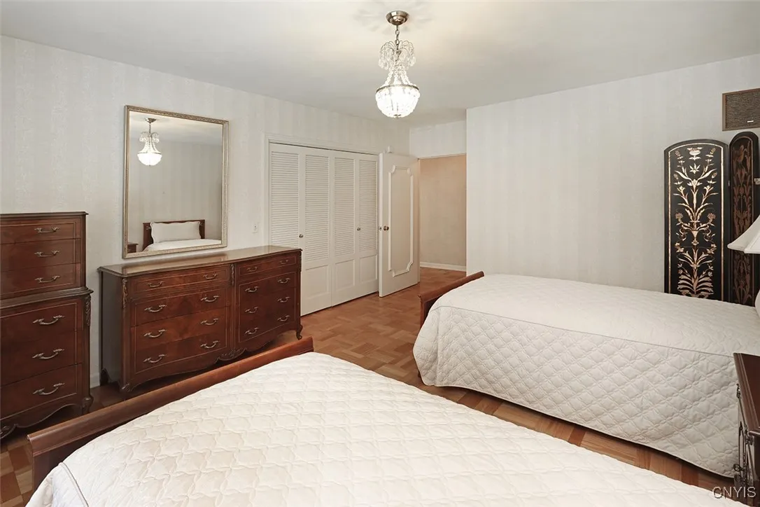 7500 Hunt Lane, Manlius, New York 13066, Manlius, New York 13066, 4 Bedrooms Bedrooms, 11 Rooms Rooms,3 BathroomsBathrooms,Residential,For Sale,7500 Hunt Lane, Manlius, New York 13066,0,S1646586