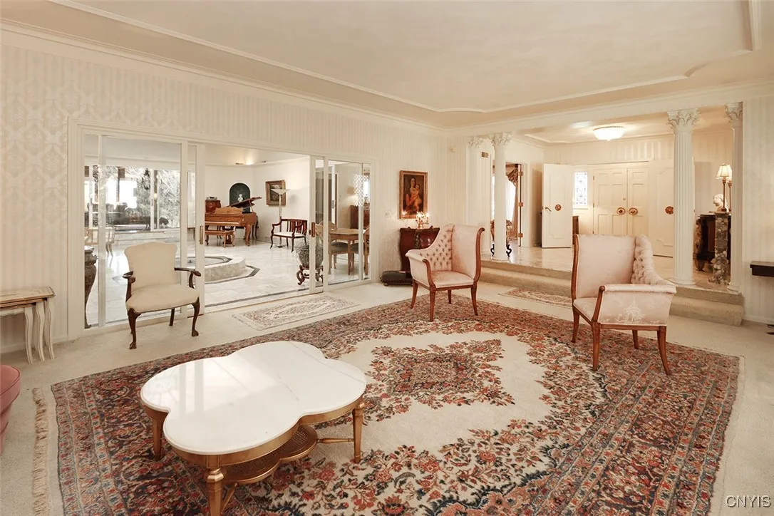 7500 Hunt Lane, Manlius, New York 13066, Manlius, New York 13066, 4 Bedrooms Bedrooms, 11 Rooms Rooms,3 BathroomsBathrooms,Residential,For Sale,7500 Hunt Lane, Manlius, New York 13066,0,S1646586