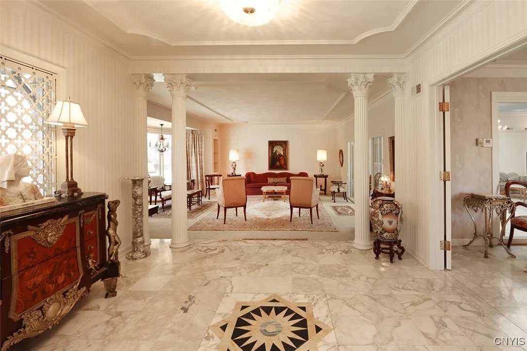 7500 Hunt Lane, Manlius, New York 13066, Manlius, New York 13066, 4 Bedrooms Bedrooms, 11 Rooms Rooms,3 BathroomsBathrooms,Residential,For Sale,7500 Hunt Lane, Manlius, New York 13066,0,S1646586