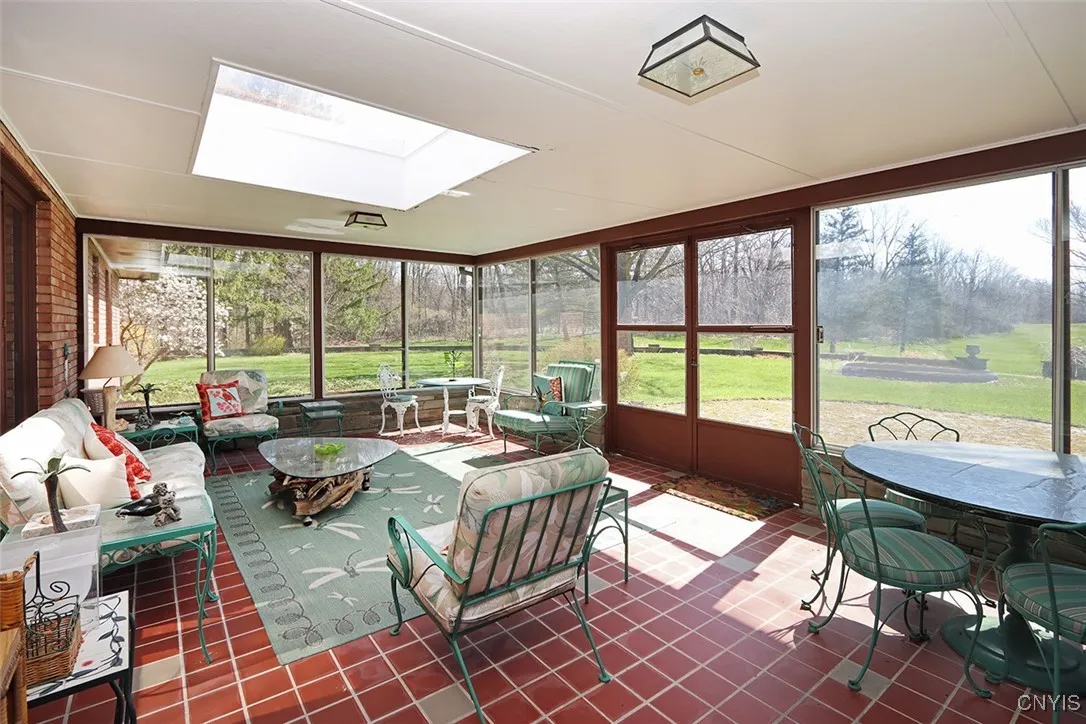 7500 Hunt Lane, Manlius, New York 13066, Manlius, New York 13066, 4 Bedrooms Bedrooms, 11 Rooms Rooms,3 BathroomsBathrooms,Residential,For Sale,7500 Hunt Lane, Manlius, New York 13066,0,S1646586