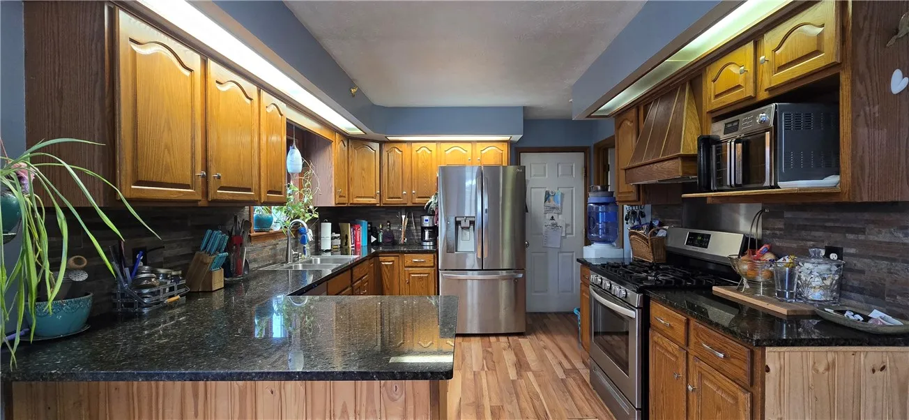 3121 Camden Avenue, Horseheads, New York 14845, Horseheads, New York 14845, 3 Bedrooms Bedrooms, 7 Rooms Rooms,2 BathroomsBathrooms,Residential,For Sale,3121 Camden Avenue, Horseheads, New York 14845,0,R1646523