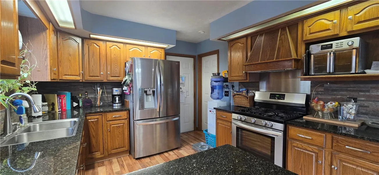 3121 Camden Avenue, Horseheads, New York 14845, Horseheads, New York 14845, 3 Bedrooms Bedrooms, 7 Rooms Rooms,2 BathroomsBathrooms,Residential,For Sale,3121 Camden Avenue, Horseheads, New York 14845,0,R1646523