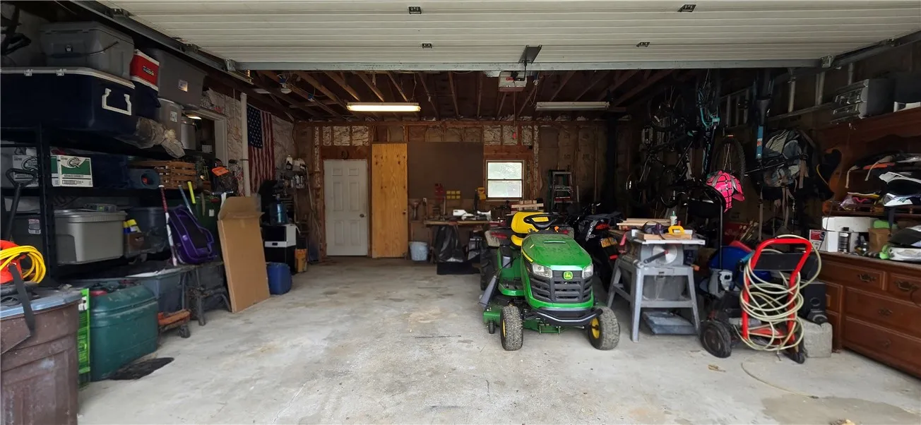 3121 Camden Avenue, Horseheads, New York 14845, Horseheads, New York 14845, 3 Bedrooms Bedrooms, 7 Rooms Rooms,2 BathroomsBathrooms,Residential,For Sale,3121 Camden Avenue, Horseheads, New York 14845,0,R1646523