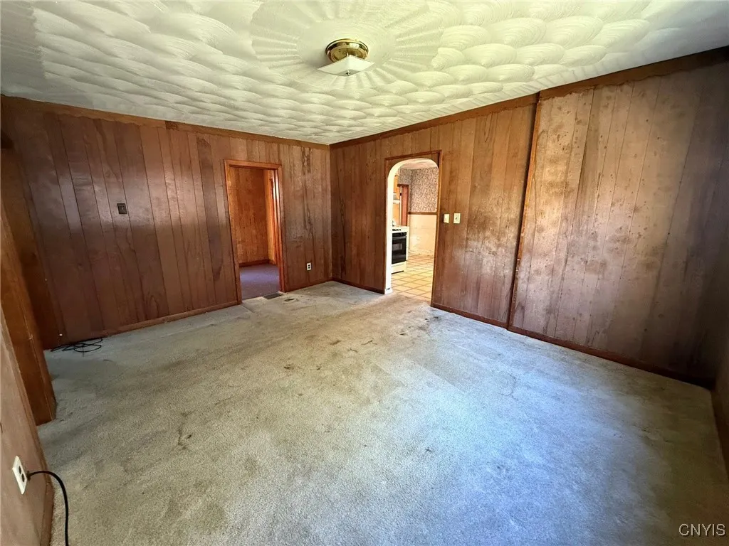 10418 Cosby Manor Road, Deerfield, New York 13502, Deerfield, New York 13502, 5 Bedrooms Bedrooms, 10 Rooms Rooms,1 BathroomBathrooms,Residential,For Sale,10418 Cosby Manor Road, Deerfield, New York 13502,0,S1643815