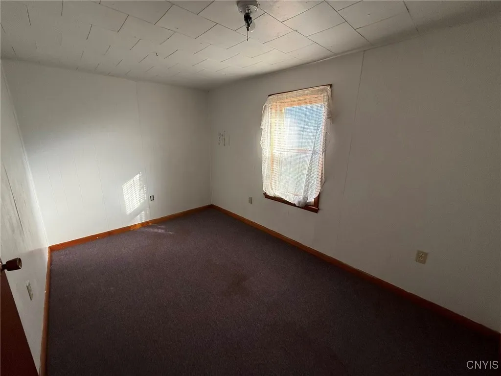 10418 Cosby Manor Road, Deerfield, New York 13502, Deerfield, New York 13502, 5 Bedrooms Bedrooms, 10 Rooms Rooms,1 BathroomBathrooms,Residential,For Sale,10418 Cosby Manor Road, Deerfield, New York 13502,0,S1643815