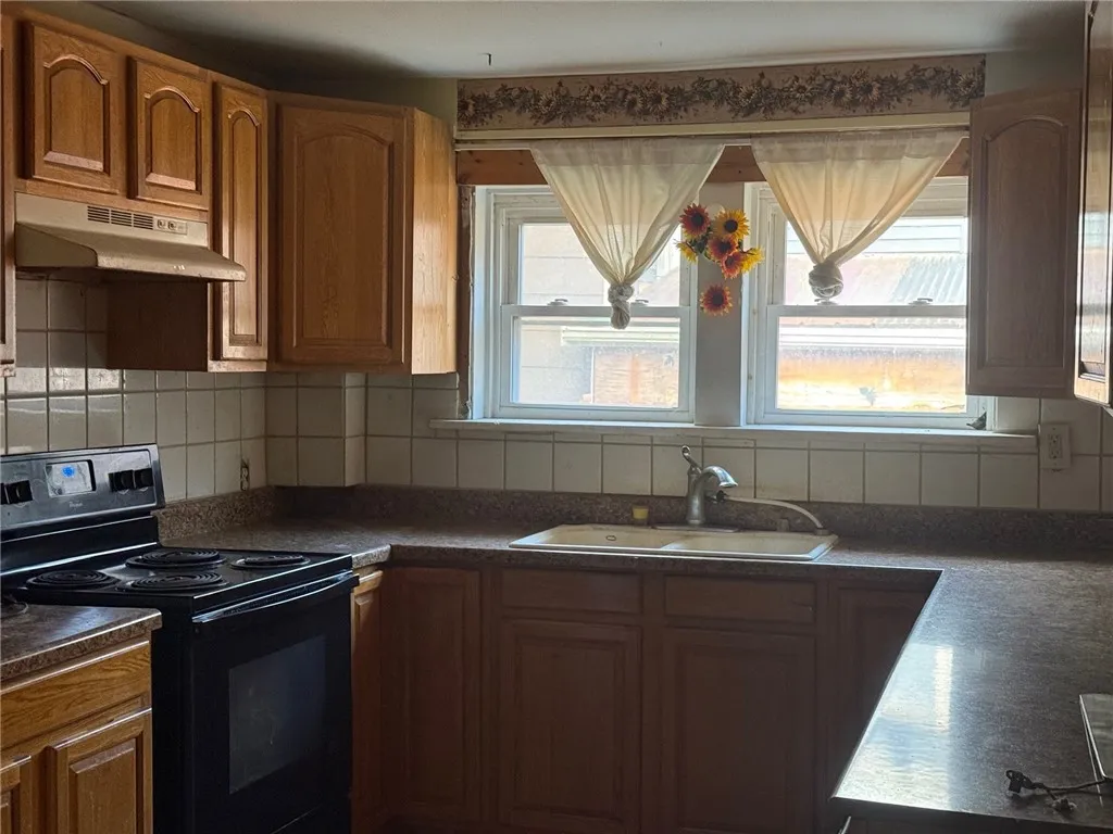 139 Charlotte Creek Road, Davenport, New York 1386, Davenport, New York 13860, 4 Bedrooms Bedrooms, 8 Rooms Rooms,1 BathroomBathrooms,Residential,For Sale,139 Charlotte Creek Road, Davenport, New York 1386,0,R1646679