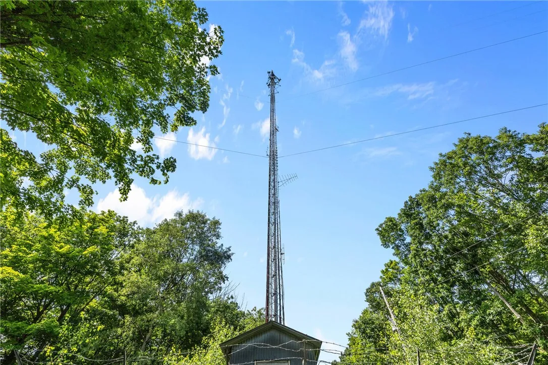 Plenty of room for more tenants.