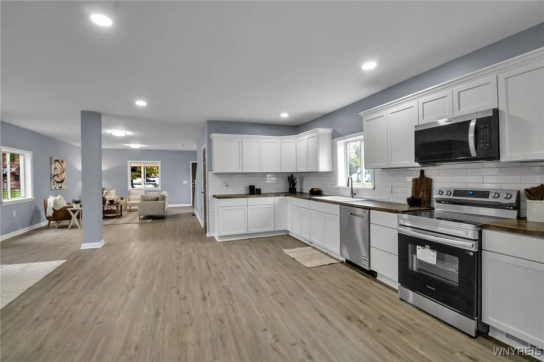 12663 Presbyterian Road, Ridgeway, New York 14479, Ridgeway, New York 14479, 4 Bedrooms Bedrooms, 6 Rooms Rooms,3 BathroomsBathrooms,Residential,For Sale,12663 Presbyterian Road, Ridgeway, New York 14479,0,B1644088