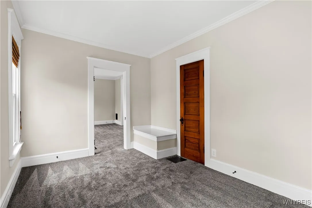 383 Summer Street, Buffalo, New York 14213, Buffalo, New York 14213, 5 Bedrooms Bedrooms, ,2 BathroomsBathrooms,Residential,For Sale,383 Summer Street, Buffalo, New York 14213,0,B1646035