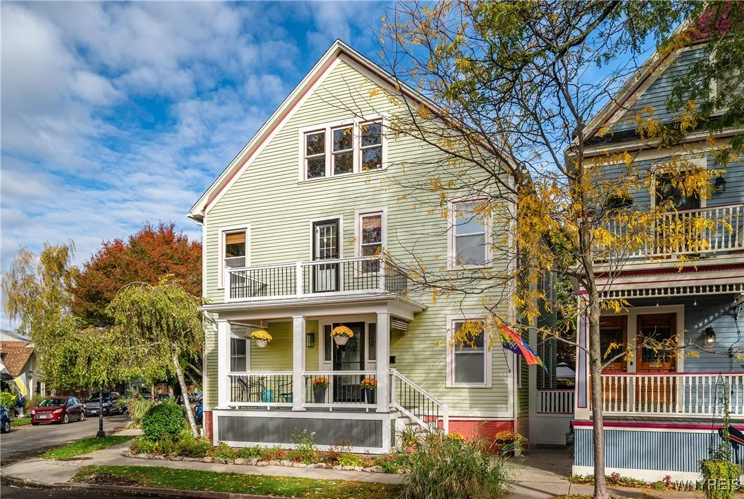 383 Summer Street, Buffalo, New York 14213, Buffalo, New York 14213, 5 Bedrooms Bedrooms, ,2 BathroomsBathrooms,Residential,For Sale,383 Summer Street, Buffalo, New York 14213,0,B1646035