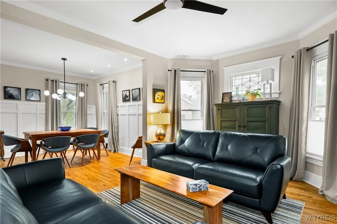 383 Summer Street, Buffalo, New York 14213, Buffalo, New York 14213, 5 Bedrooms Bedrooms, ,2 BathroomsBathrooms,Residential,For Sale,383 Summer Street, Buffalo, New York 14213,0,B1646035