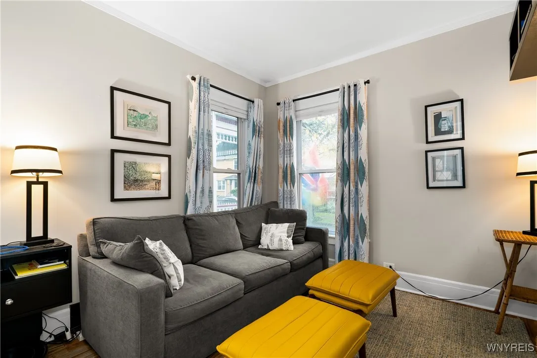 383 Summer Street, Buffalo, New York 14213, Buffalo, New York 14213, 5 Bedrooms Bedrooms, ,2 BathroomsBathrooms,Residential,For Sale,383 Summer Street, Buffalo, New York 14213,0,B1646035