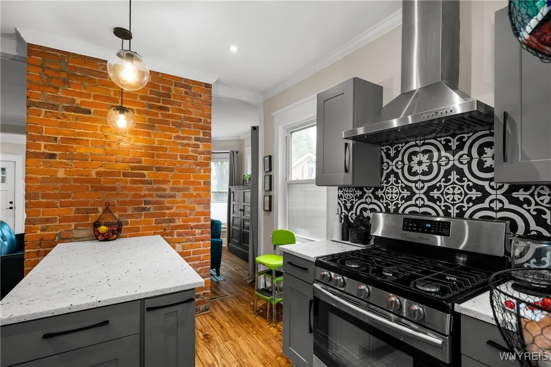 383 Summer Street, Buffalo, New York 14213, Buffalo, New York 14213, 5 Bedrooms Bedrooms, ,2 BathroomsBathrooms,Residential,For Sale,383 Summer Street, Buffalo, New York 14213,0,B1646035