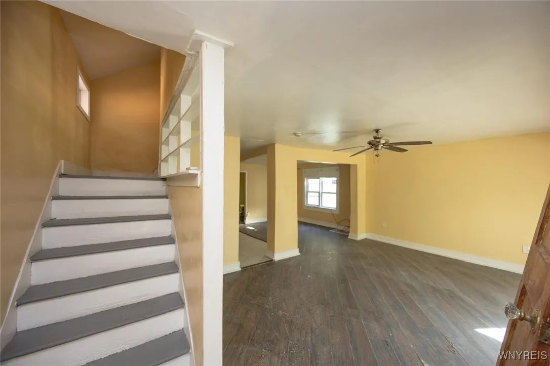 237 Stevens Avenue, Buffalo, New York 14215, Buffalo, New York 14215, 4 Bedrooms Bedrooms, 7 Rooms Rooms,1 BathroomBathrooms,Residential,For Sale,237 Stevens Avenue, Buffalo, New York 14215,0,B1647136