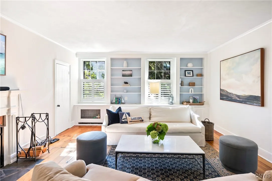 31 State Street, Skaneateles, New York 13152, Skaneateles, New York 13152, 4 Bedrooms Bedrooms, 11 Rooms Rooms,3 BathroomsBathrooms,Residential Lease,For Rent,31 State Street, Skaneateles, New York 13152,0,S1646769