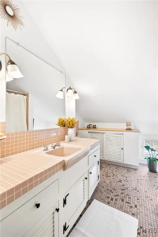 31 State Street, Skaneateles, New York 13152, Skaneateles, New York 13152, 4 Bedrooms Bedrooms, 11 Rooms Rooms,3 BathroomsBathrooms,Residential Lease,For Rent,31 State Street, Skaneateles, New York 13152,0,S1646769