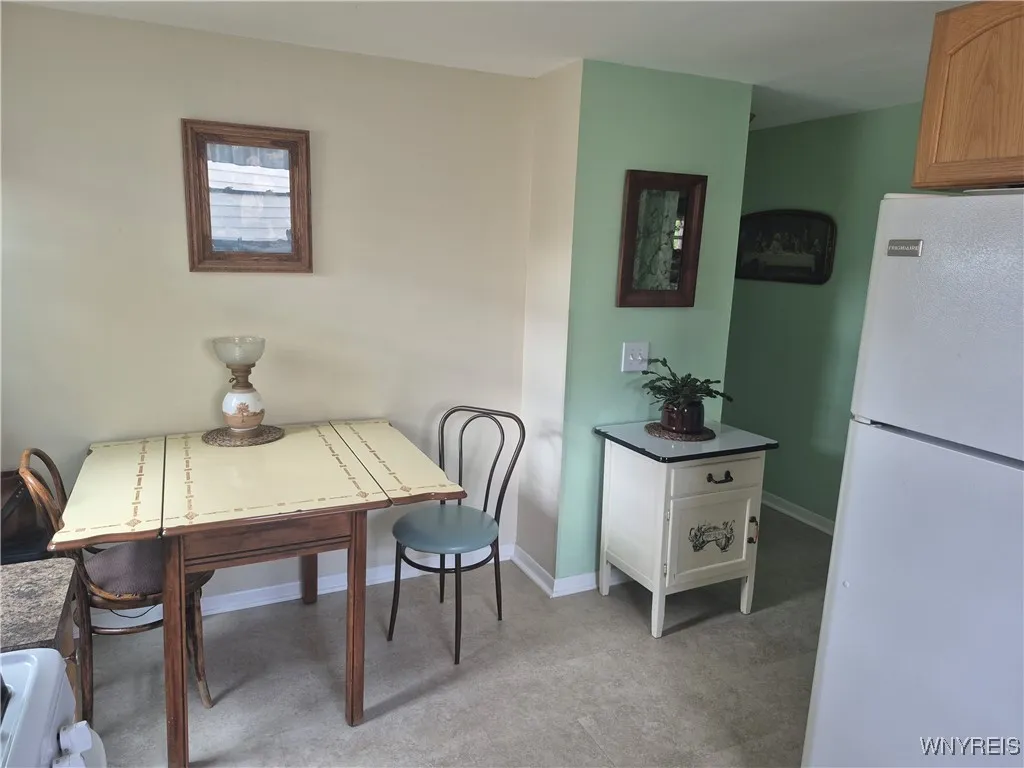 691 Fletcher Street, Tonawanda, New York 14150, Tonawanda, New York 14150, 3 Bedrooms Bedrooms, 9 Rooms Rooms,2 BathroomsBathrooms,Residential,For Sale,691 Fletcher Street, Tonawanda, New York 14150,0,B1647066