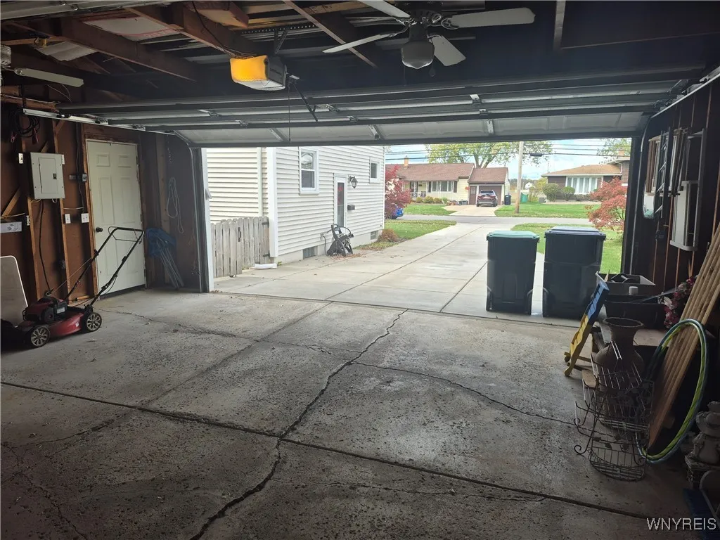 691 Fletcher Street, Tonawanda, New York 14150, Tonawanda, New York 14150, 3 Bedrooms Bedrooms, 9 Rooms Rooms,2 BathroomsBathrooms,Residential,For Sale,691 Fletcher Street, Tonawanda, New York 14150,0,B1647066