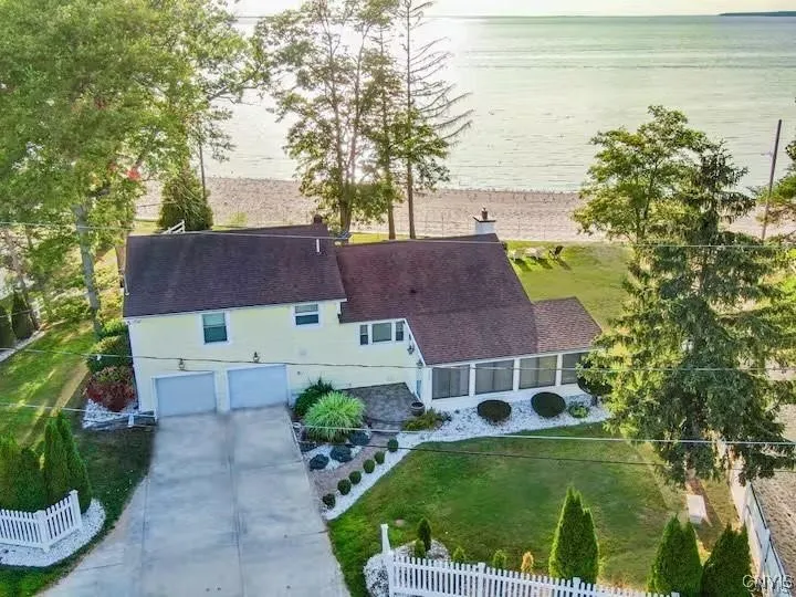 1509 Park Avenue, Vienna, New York 13157, Vienna, New York 13157, 3 Bedrooms Bedrooms, 9 Rooms Rooms,2 BathroomsBathrooms,Residential Lease,For Rent,1509 Park Avenue, Vienna, New York 13157,0,S1646835