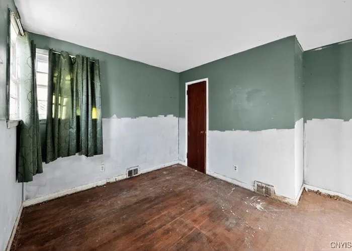 406 Beley Avenue, Syracuse, New York 13211, Syracuse, New York 13211, 3 Bedrooms Bedrooms, 6 Rooms Rooms,1 BathroomBathrooms,Residential,For Sale,406 Beley Avenue, Syracuse, New York 13211,0,S1647205