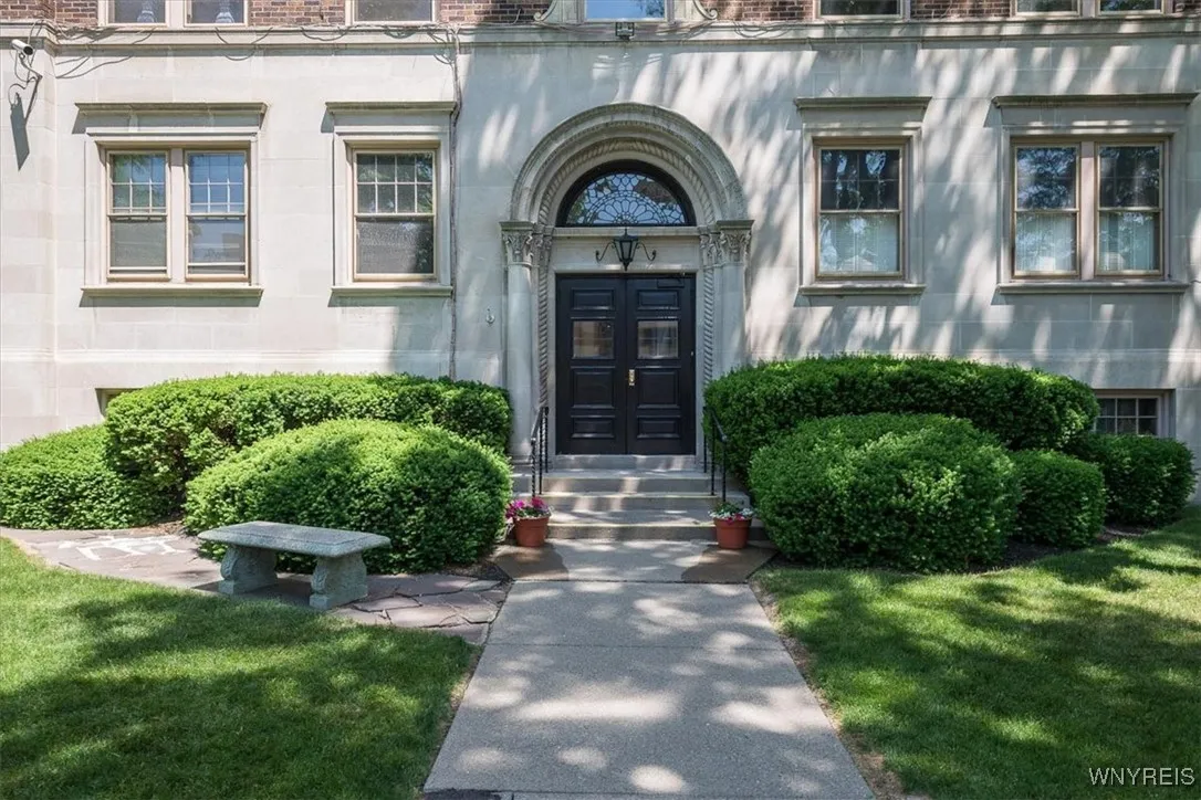 925 Delaware Avenue 1d, Buffalo, New York 14209, Buffalo, New York 14209, 2 Bedrooms Bedrooms, 5 Rooms Rooms,1 BathroomBathrooms,Residential,For Sale,925 Delaware Avenue 1d, Buffalo, New York 14209,0,B1647231 925 Delaware Avenue 1d, Buffalo, New York 14209, Buffalo, New York 14209, 2 Bedrooms Bedrooms, 5 Rooms Rooms,1 BathroomBathrooms,Residential,For Sale,925 Delaware Avenue 1d, Buffalo, New York 14209,0,B1647231
