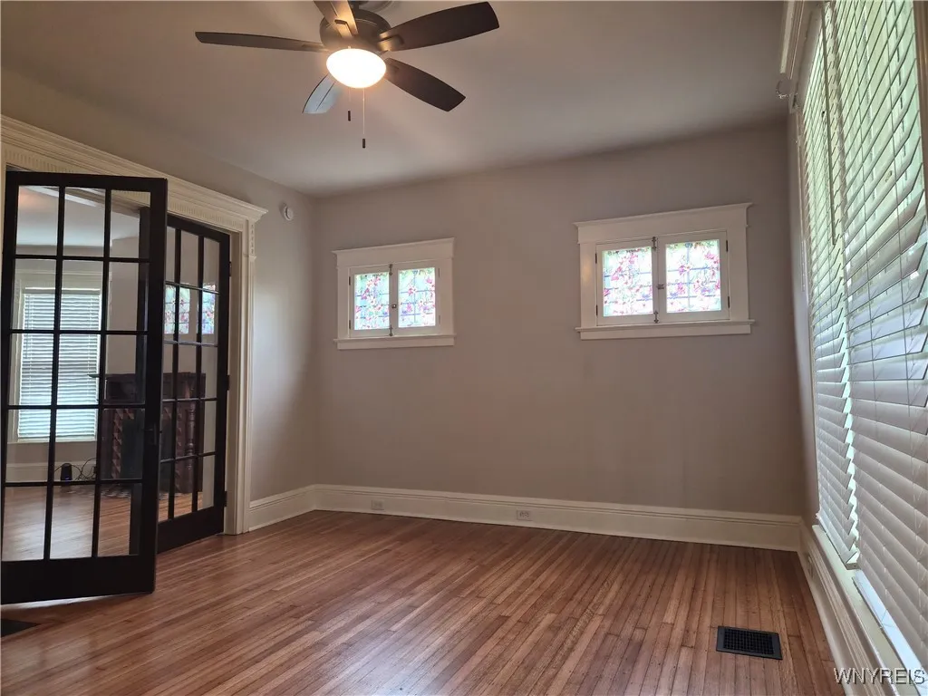45 Saint Johns Place, Buffalo, New York 14201, Buffalo, New York 14201, 1 Bedroom Bedrooms, 4 Rooms Rooms,1 BathroomBathrooms,Residential Lease,For Rent,45 Saint Johns Place, Buffalo, New York 14201,0,B1647238 45 Saint Johns Place, Buffalo, New York 14201, Buffalo, New York 14201, 1 Bedroom Bedrooms, 4 Rooms Rooms,1 BathroomBathrooms,Residential Lease,For Rent,45 Saint Johns Place, Buffalo, New York 14201,0,B1647238