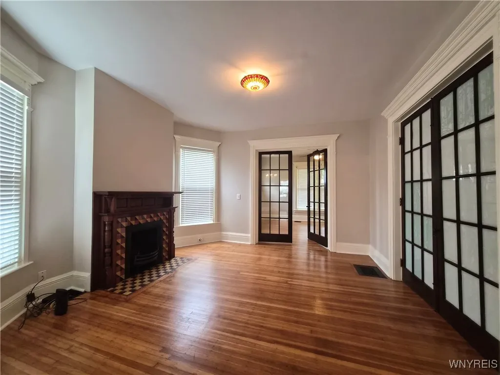 45 Saint Johns Place, Buffalo, New York 14201, Buffalo, New York 14201, 1 Bedroom Bedrooms, 4 Rooms Rooms,1 BathroomBathrooms,Residential Lease,For Rent,45 Saint Johns Place, Buffalo, New York 14201,0,B1647238 45 Saint Johns Place, Buffalo, New York 14201, Buffalo, New York 14201, 1 Bedroom Bedrooms, 4 Rooms Rooms,1 BathroomBathrooms,Residential Lease,For Rent,45 Saint Johns Place, Buffalo, New York 14201,0,B1647238