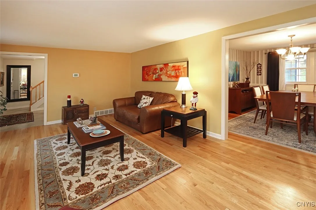 516 Standish Drive, Dewitt, New York 13224, De Witt, New York 13224, 4 Bedrooms Bedrooms, 9 Rooms Rooms,2 BathroomsBathrooms,Residential,For Sale,516 Standish Drive, Dewitt, New York 13224,0,S1646574