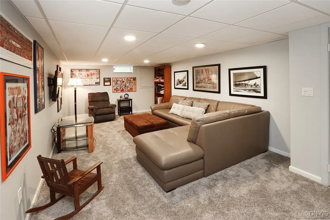516 Standish Drive, Dewitt, New York 13224, De Witt, New York 13224, 4 Bedrooms Bedrooms, 9 Rooms Rooms,2 BathroomsBathrooms,Residential,For Sale,516 Standish Drive, Dewitt, New York 13224,0,S1646574